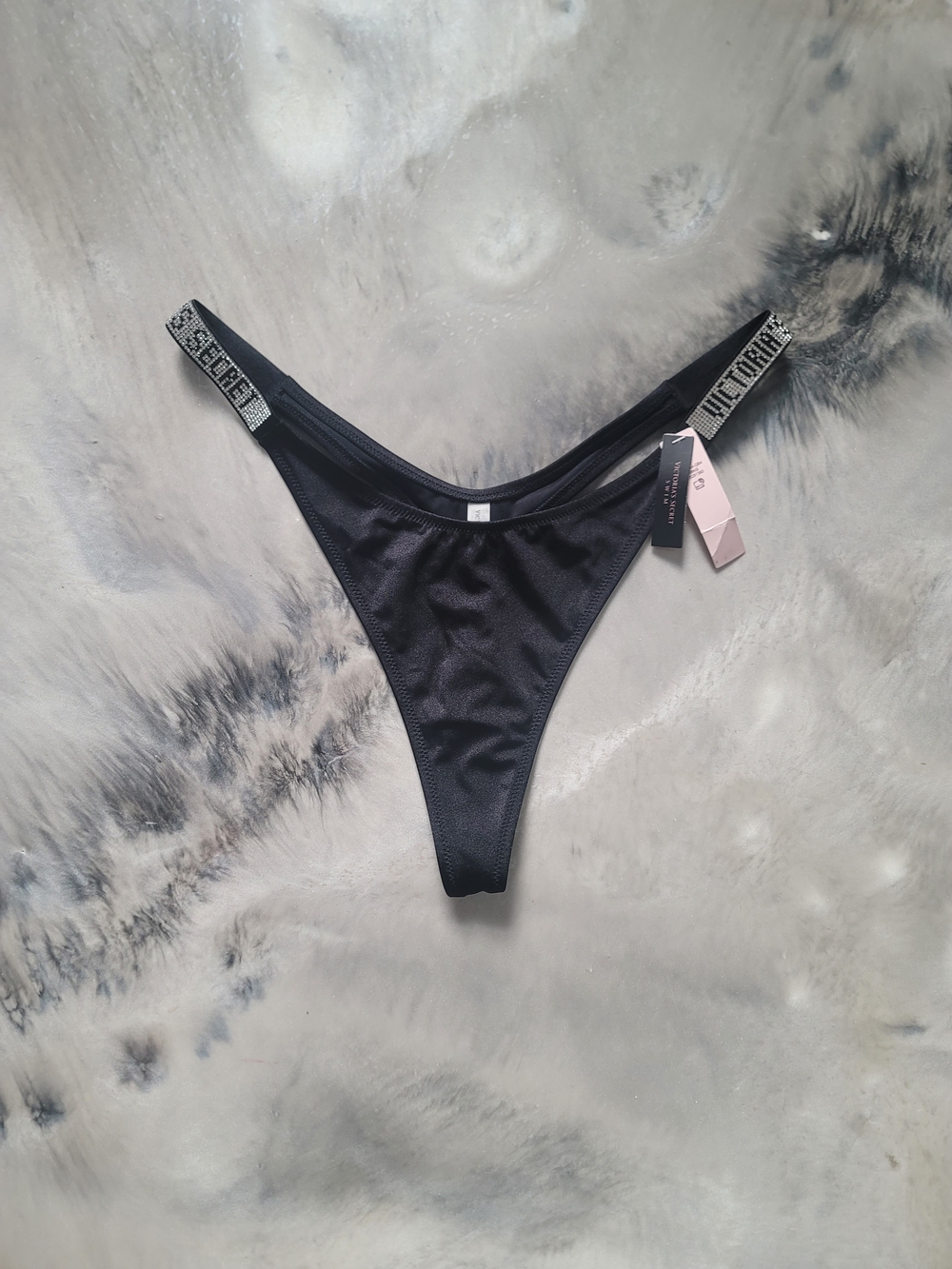 Victoria's Secret Black Logo-Trim Thong
